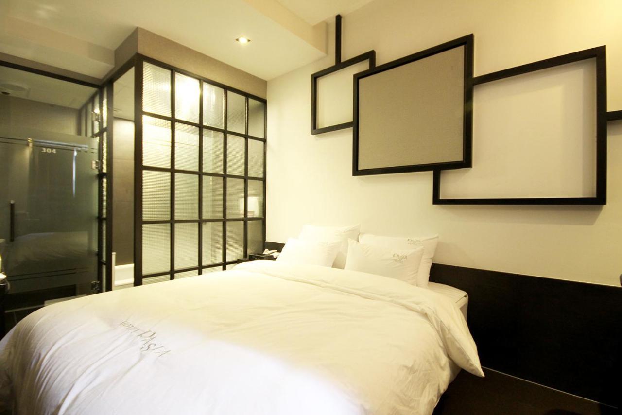 צ'אנגוון Hotel 38.5 Jinhae מראה חיצוני תמונה